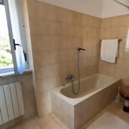 Azure Апартаменты Poggio Moiano